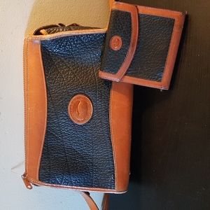 Dooney & Bourke Set